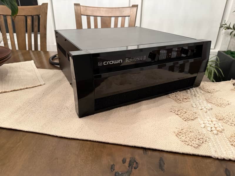 Crown Studio Reference II amp 1992-1998 - Black