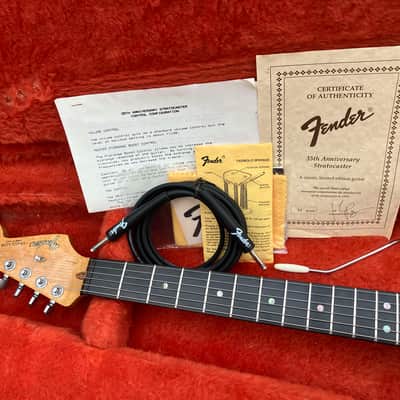 Fender Custom Shop Limited Edition 35th Anniversary Stratocaster 1990 - Sunburst image 18