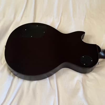 2011 Gibson Les Paul Tribute - Honey Burst - Free Pro Setup imagen 8