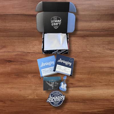 StrumCraft Picks & Strings Electric Guitar Gift Box | Stringjoy & Rombo image 4