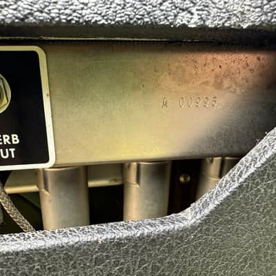 Fender Vibroverb 2-Channel 40-Watt 1x15" Guitar Combo 1963 - 1964 - Black Panel w/ JBL image 5