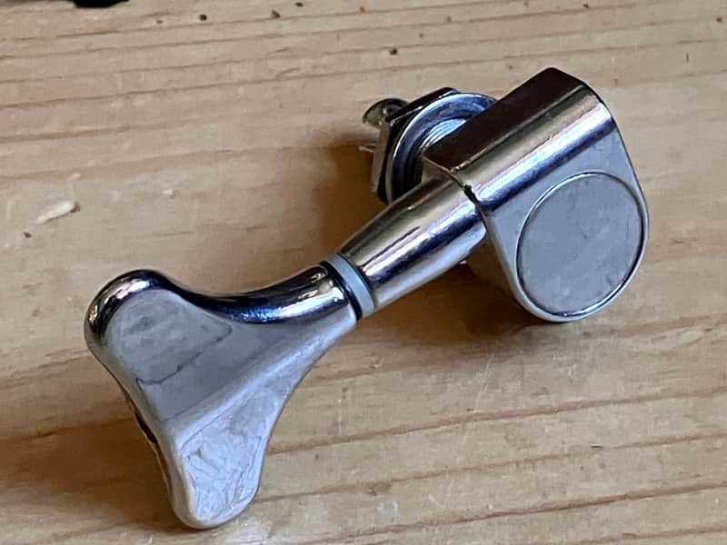 Single Ibanez Soundgear Gio GSR180 Bass Guitar Treble Side Tuning Peg / Head 2015 image 1