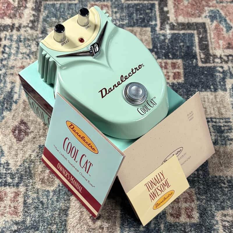 Danelectro Cool Cat Chorus
