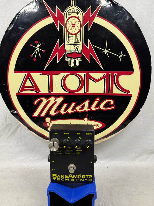 Tech 21 SansAmp GT2 gt 2 v2 Guitar Tube Amp / Cab Emulator / Preamp / Overdrive / Boost Pedal - 1 replaced knob image 1