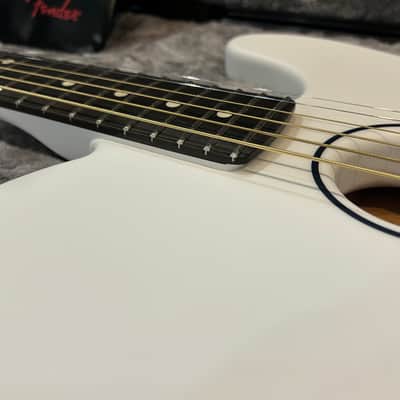 Fender Limited Edition FINNEAS American Acoustasonic Telecaster  2025 - Arctic White / 5lbs. 1.7oz. #US252717A image 9