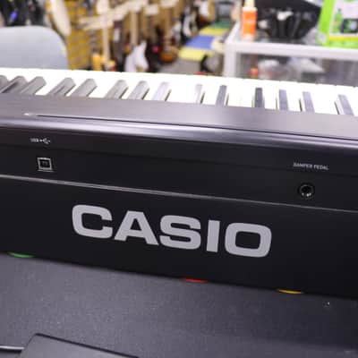 Casio PX-160 Privia 88-Key Digital Piano 2010s - White image 7