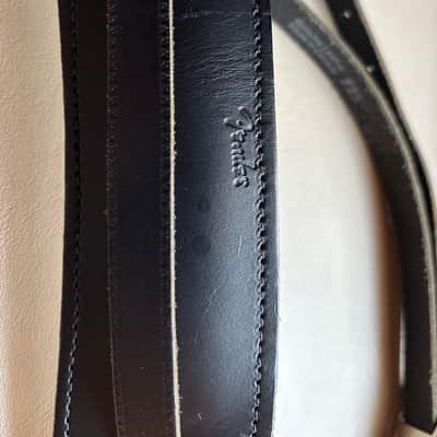 Fender Vintage style leather guitar strap - Black image 1