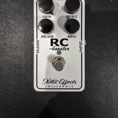 Xotic RC Booster 2002 - 2016 - White image 1