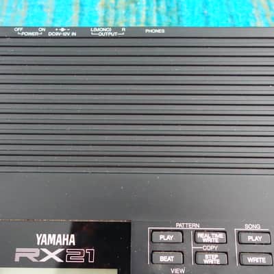 Yamaha RX21 Digital Rhythm Programmer / Drum Machine w/ AC Adapter - J028 image 5