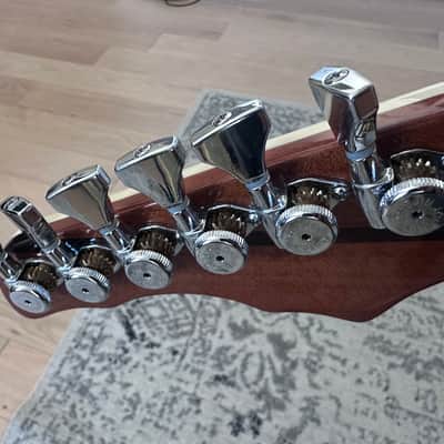 Olson guitar image 6