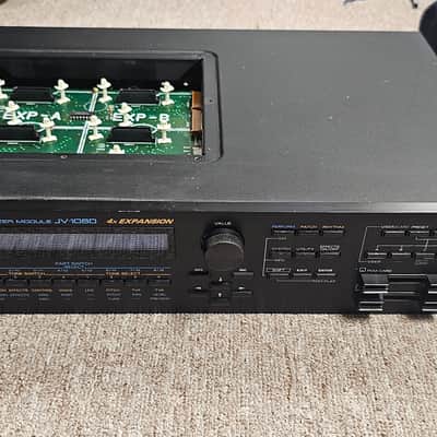 Roland JV-1080 Synthesizer Module with issues image 11