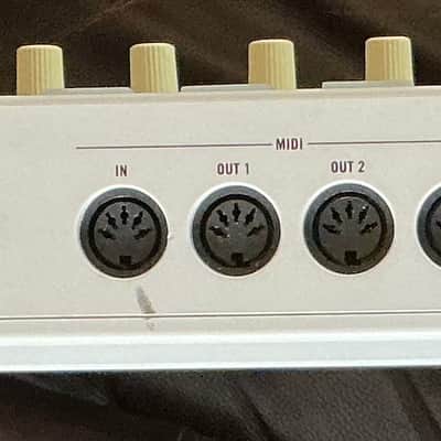 Native Instruments Maschine Studio 2010s - White image 7