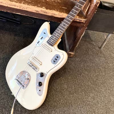 Fender Jaguar 1962 - 1965 - White Refin with Matching Headstock image 14