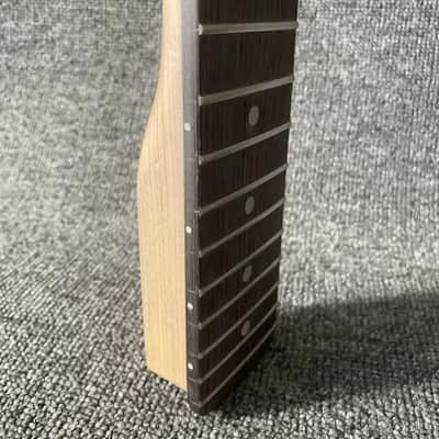 Maple Neck with Rosewood Fingerboard, 22 Frets image 3