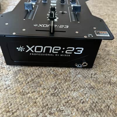 Allen & Heath XONE:23 Professional 2+2-Channel DJ Mixer 2014 - Present - Black image 4