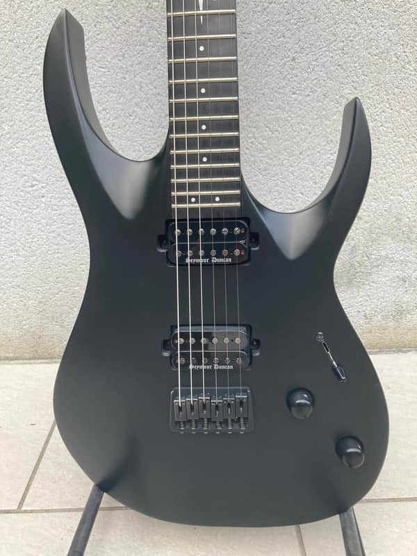 Solar Guitars A2.6C G2 Carbon Black Matte / Black Winter pickups image 1