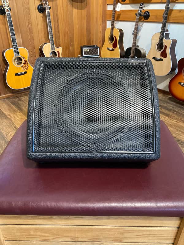 Xitone 12" Active Wedge (Used) image 1