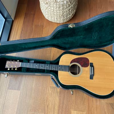 2009 Martin Custom 28 image 18