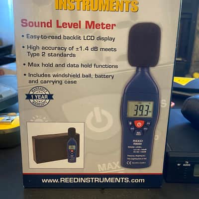Reed Instruments  Sound Level Meter R8050 2000s image 1