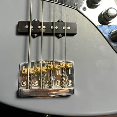 Woodcraft Electric Guitars WoodShed Signature Series Jazz Bass 4 21 frets Nardo Grey image 4