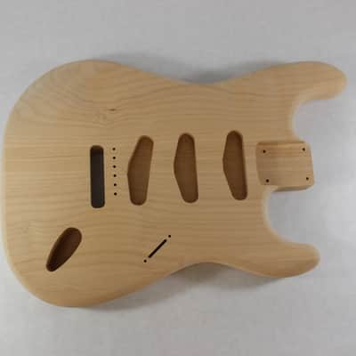 Unfinished Alder SSS Strat Stratocaster body Fits Fender neck J1547 image 1