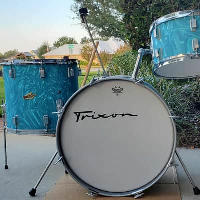 Trixon Luxus 3pc Drum Set 1960’s  - Aquamarine Satin Flame image 6