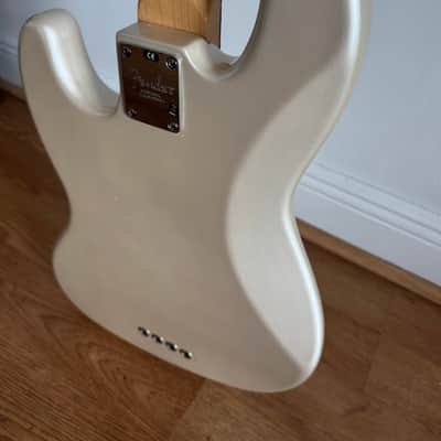 Fender American Standard Jazz Bass with Rosewood Fretboard 2008 - 2012 - Blizzard Pearl image 11