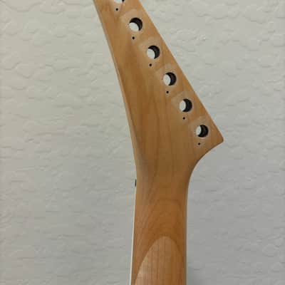 Jackson Super Strat 2000’s - Multi colored image 8