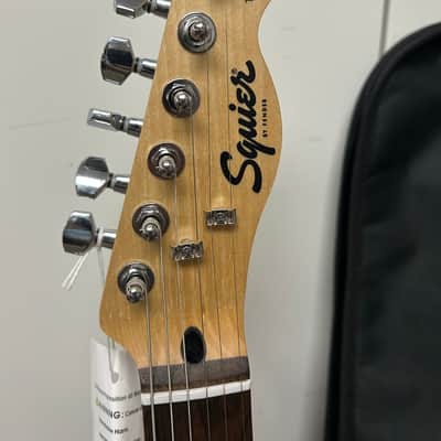 Squier Bullet Telecaster Electric Guitar w/Laurel Fretboard - Black image 3