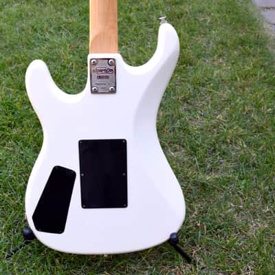 Kramer Striker 100ST :: 1985 :: White | Reverb