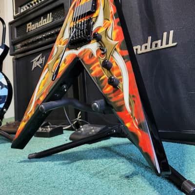 B.C. Rich KKV Kerry King Signature V G2 guitar Kahler-EMG's w/HSC image 5