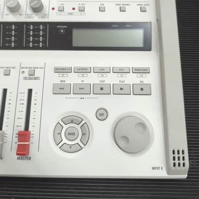 Zoom R16 USB Audio Interface / Digital Multitrack Recorder / Control Surface 2010s - White image 3