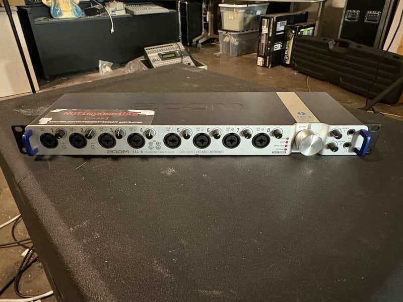 Zoom TAC-8 Thunderbolt Audio Interface 2010s - Silver
