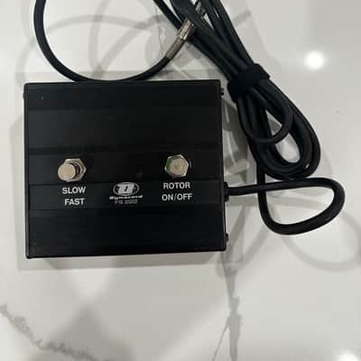 Dynacord CLS 222 with Power Cable and Foot Switch image 7