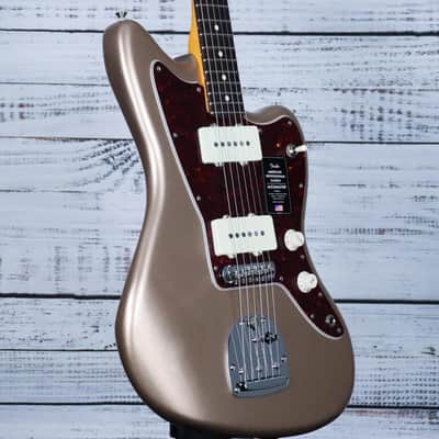 *DEMO* American Professional Classic Jazzmaster | Faded Firemist Gold image 4