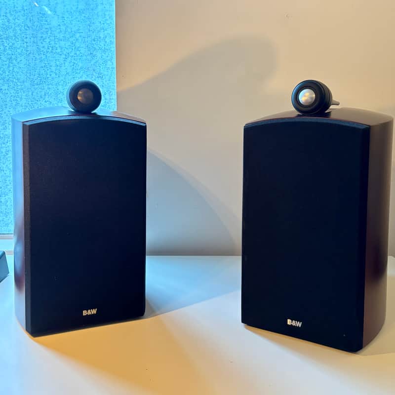 Bowers & Wilkins B&W Nautilus 805 Bookshelf Speakers (Pair) image 1