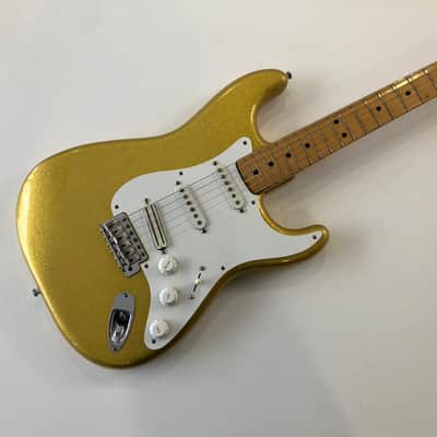Fender Stratocaster with 3-Bolt Neck, Maple Fretboard 1976 Gold Sparkle image 3