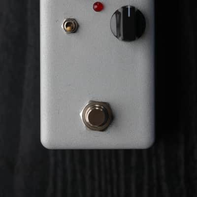 Handwired Coda Effects OECD Distortion image 1
