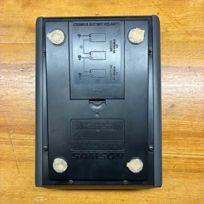 Samson MixPad 4 Compact Mixer - Black image 3