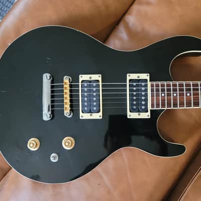 Silvertone PAUL STANLEY PS AP 1 Apocalypse Special KISS guitar w