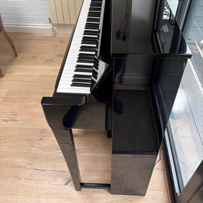 Yamaha NU1X AvantGrand 88-Key Hybrid Digital Piano image 7