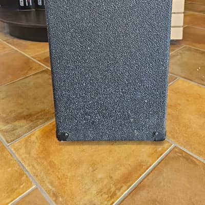 Peavey KB 100 3-Channel 100-Watt 1x15" Keyboard Amplification System image 7