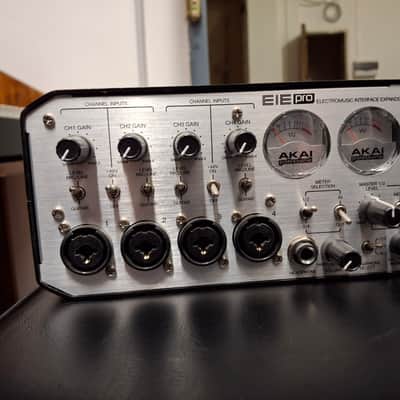 Akai EIE Pro USB 2.0 Audio Interface 2012 image 1