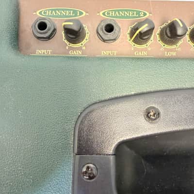 Crate CA15 Acoustic Amplifier 15W Dual Channel with Reverb late ’90s / early 2000s - Green Tolex image 6