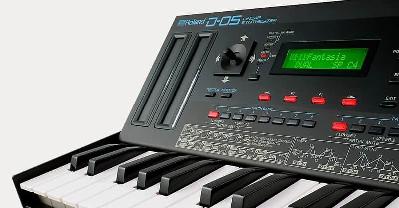 Roland D-05 Boutique Series Linear Synthesizer Sound Module 2015 - Present - Black image 1