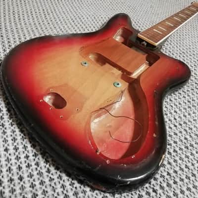 Musima de Luxe 25v 1970s 3 Color Sunburst Jazzmaster / Jaguar variation image 3