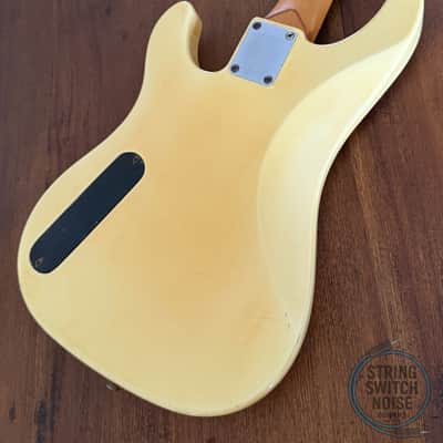 Fernandes Bass, Limited Edition, PJ, Aged White, MIJ 1989, 32” Medium Scale image 2