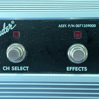 Fender 007-1359-000 2-Button Footswitch with 1/4" Jack for Super Champ XD 2010s - Black image 1