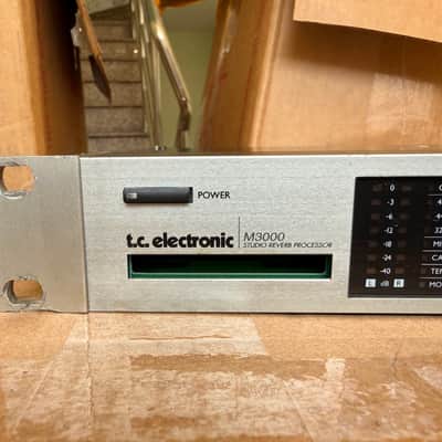 TC Electronic M3000 Studio Reverb Processor, worldwide shipping image 2