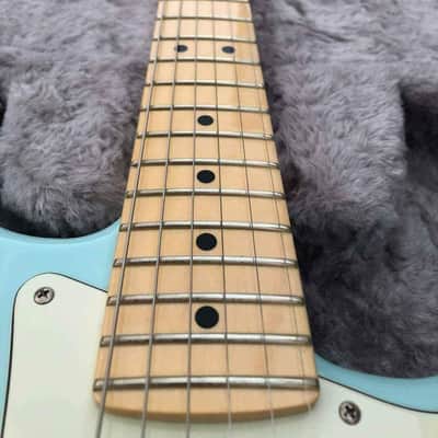 Fender Stratocaster American Professional FSR 2018 - Daphne Blue image 7